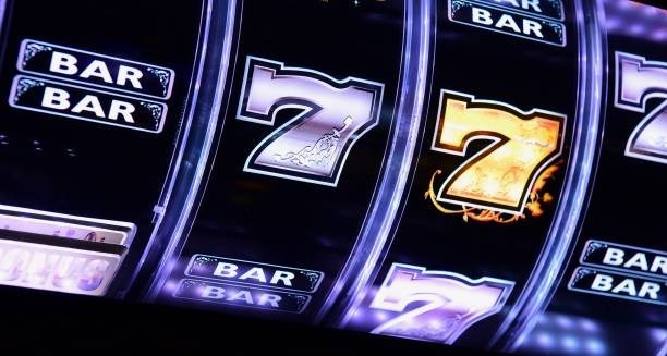 mpo800 slot platform interface showing sportsbook, live dealer, slots, and esports categories